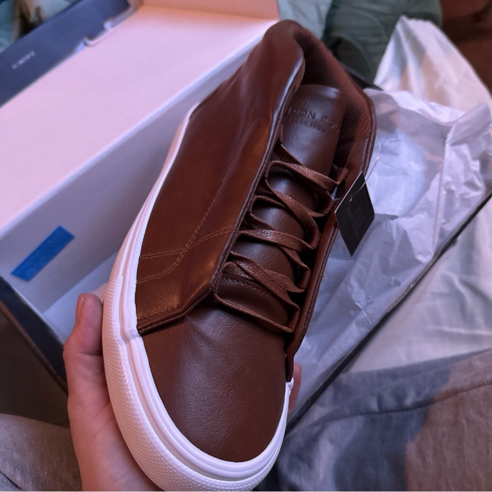 London Fog Men's Brown Sneakers
